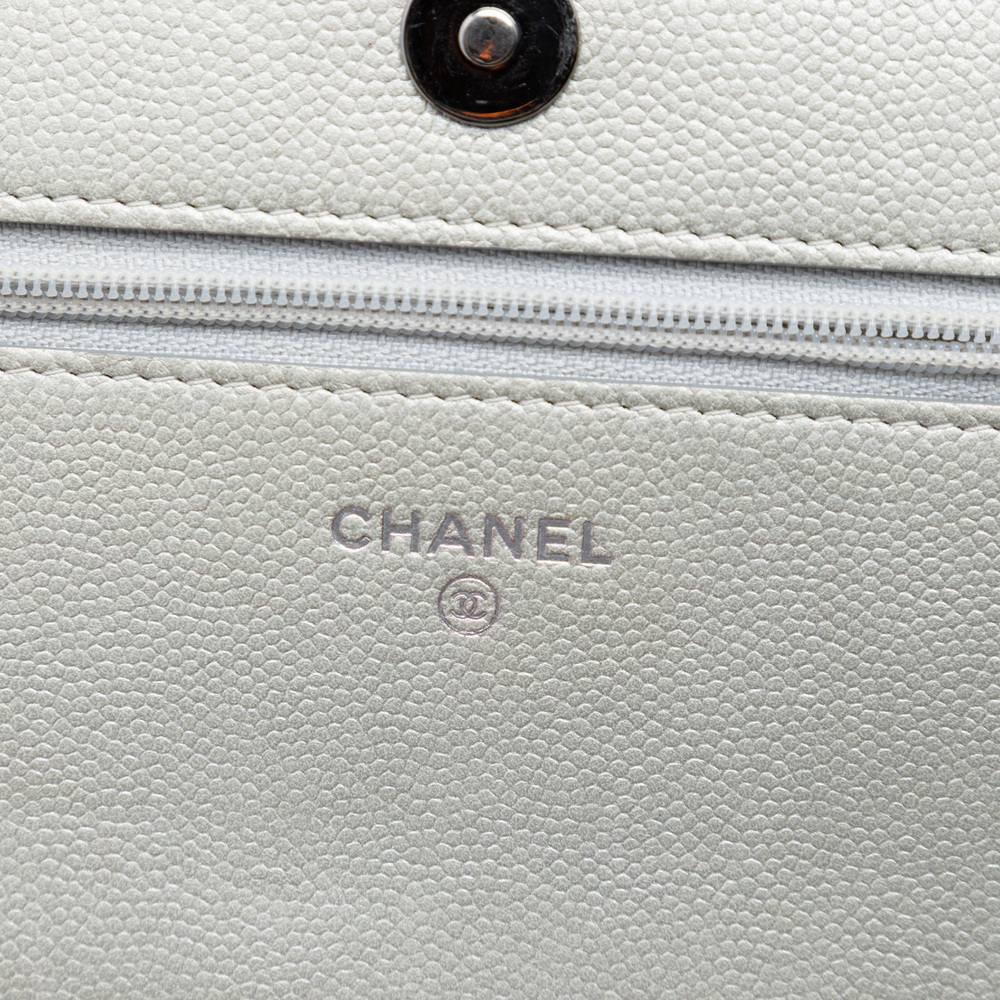 Pre-Loved Chanel Quilted Caviar Boy Wallet on Chain - Picture 5 of 6